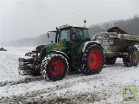 Dumperen in sneeuw